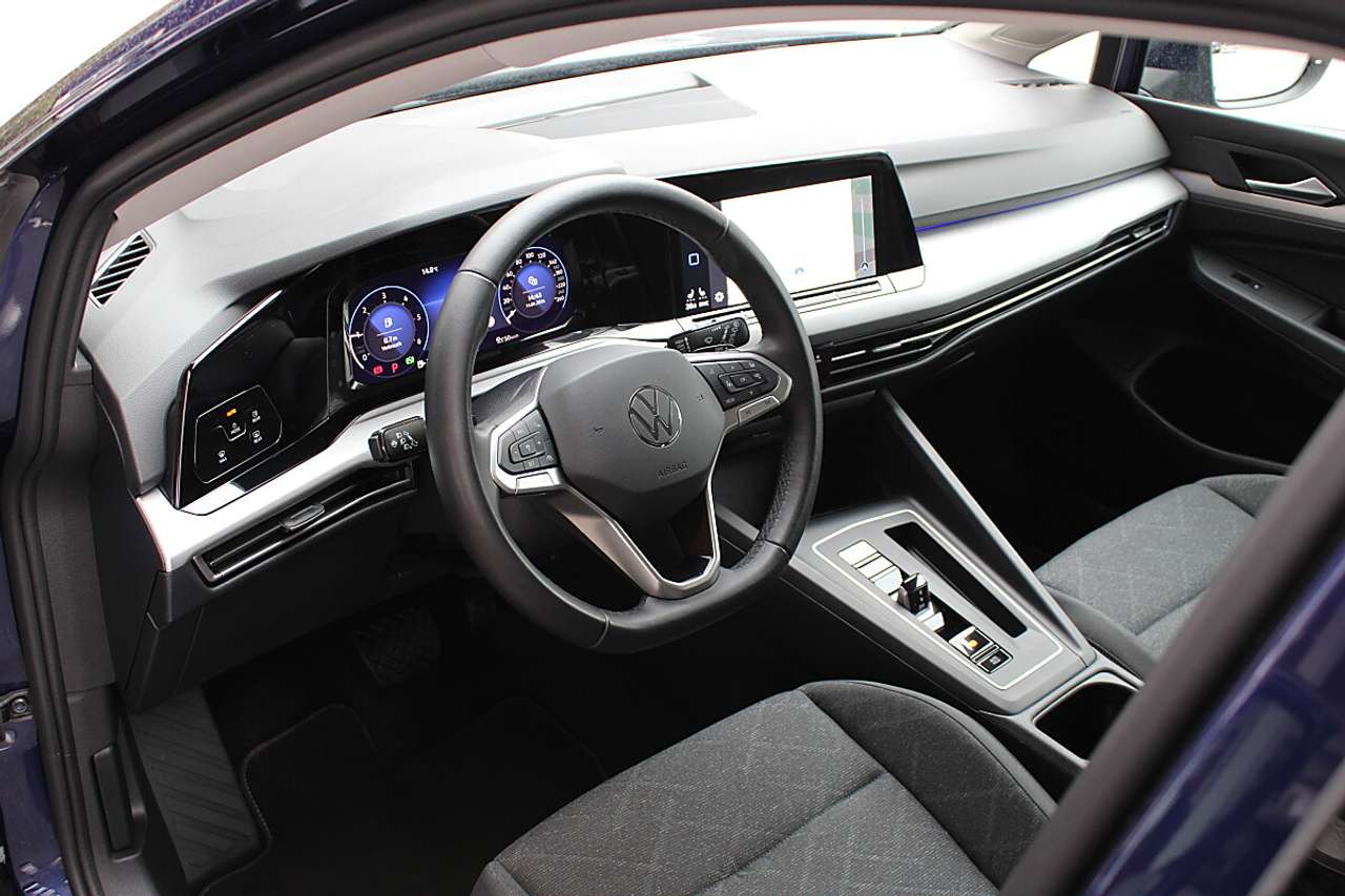 Volkswagen Golf  2,0 TDI Life DSG *Sitz-Lenkradheizung, Rü.Kam, …