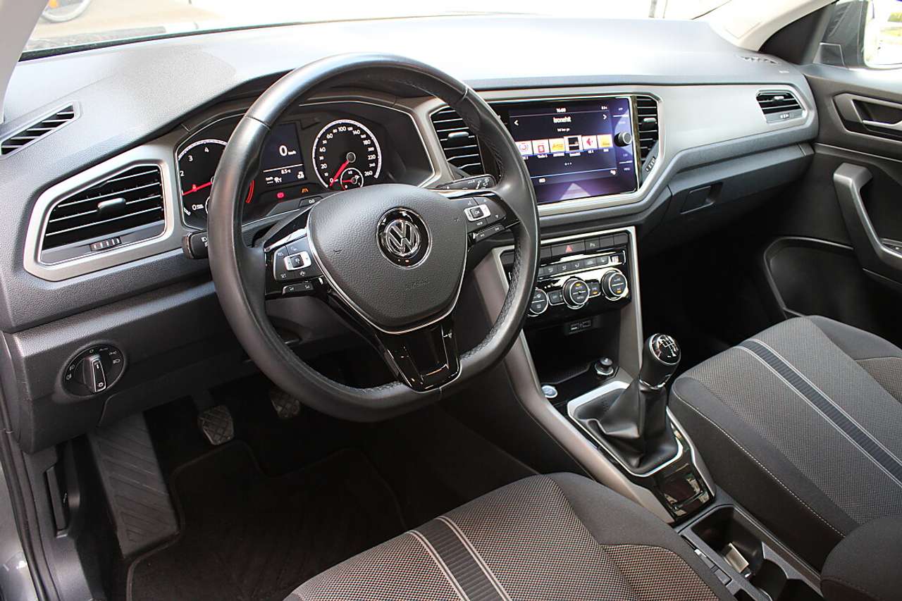 Volkswagen T-Roc  1,0 TSI Design *ACC, KESSY, Sitzheizung*