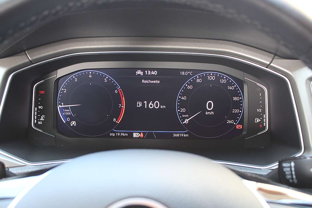 Volkswagen T-Roc  1,0 TSI Design *ACC, Rückfahrkamera, el. Heckkl…