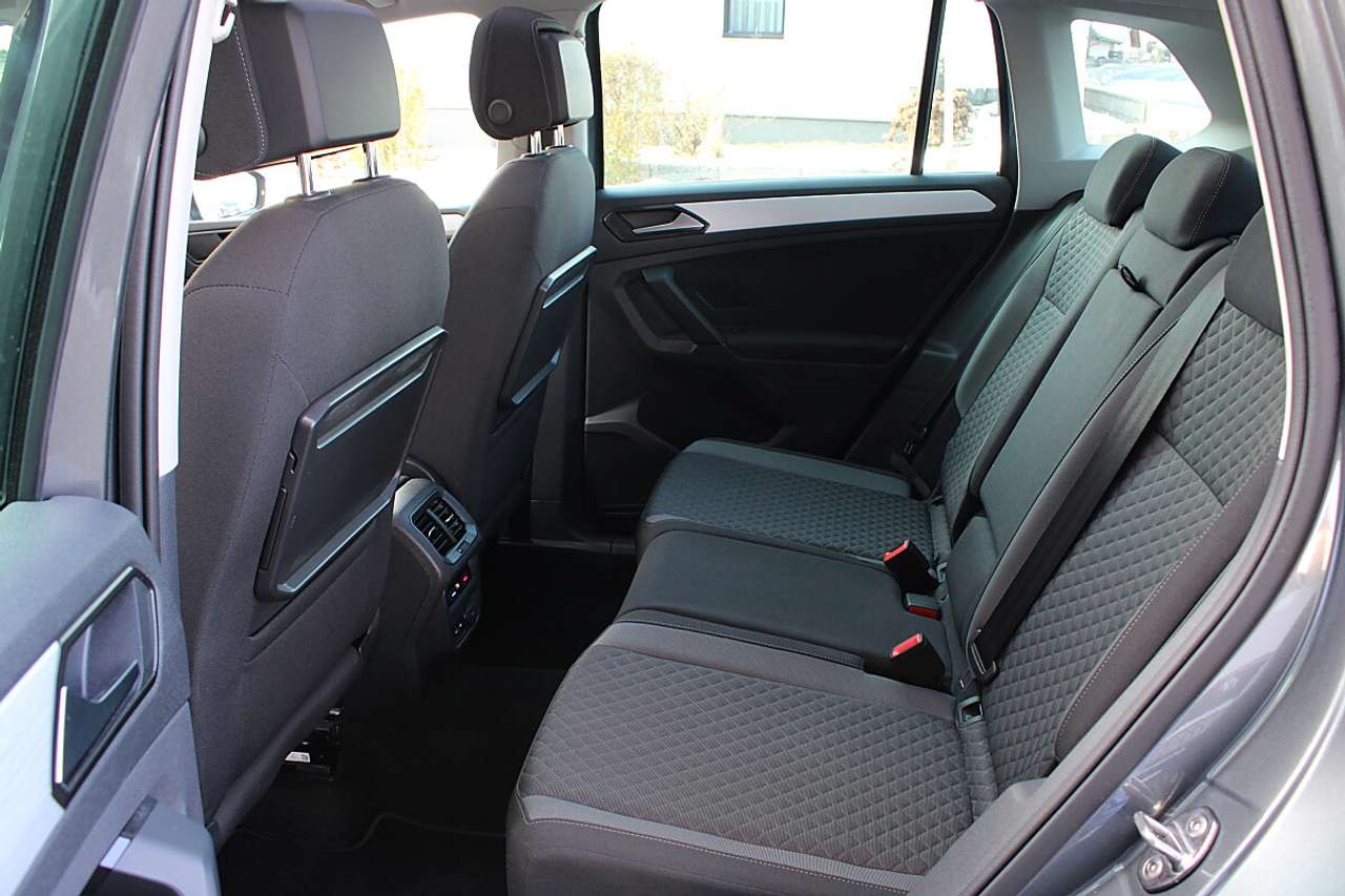 Volkswagen Tiguan  Sky 1,4 TSI Comfortline *Panorama, KESSY, NAVI*