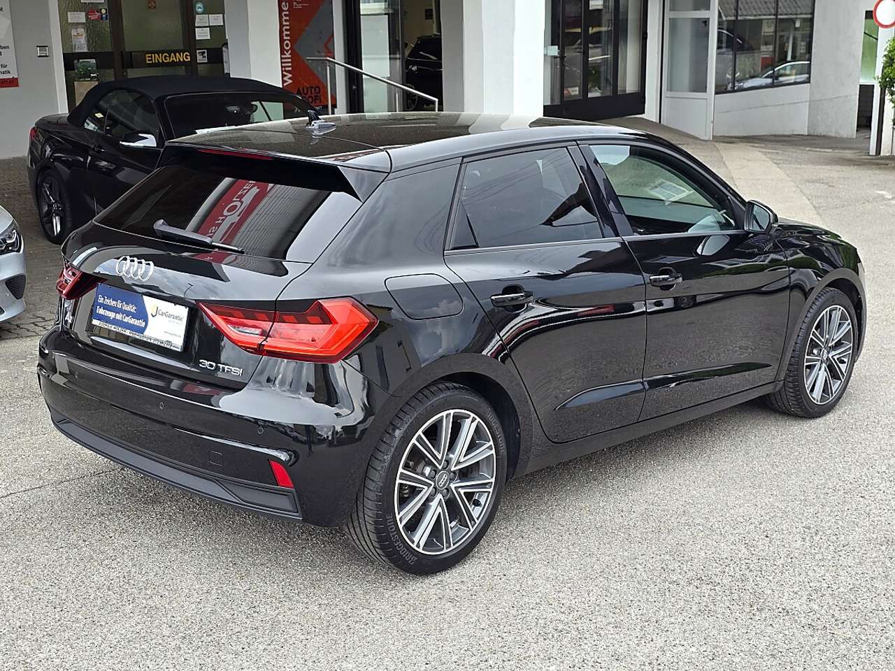 Audi A1  SB 30 TFSI intense S-tronic *Tempomat, Sitzheiz…