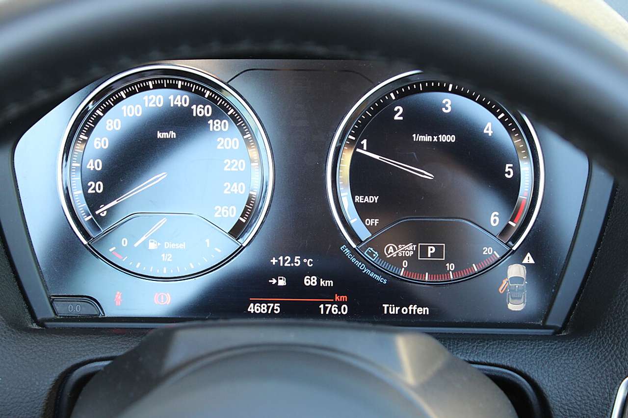 BMW 218  d Cabrio M Sport Aut. *Alcantara, Rückfahrkamer…