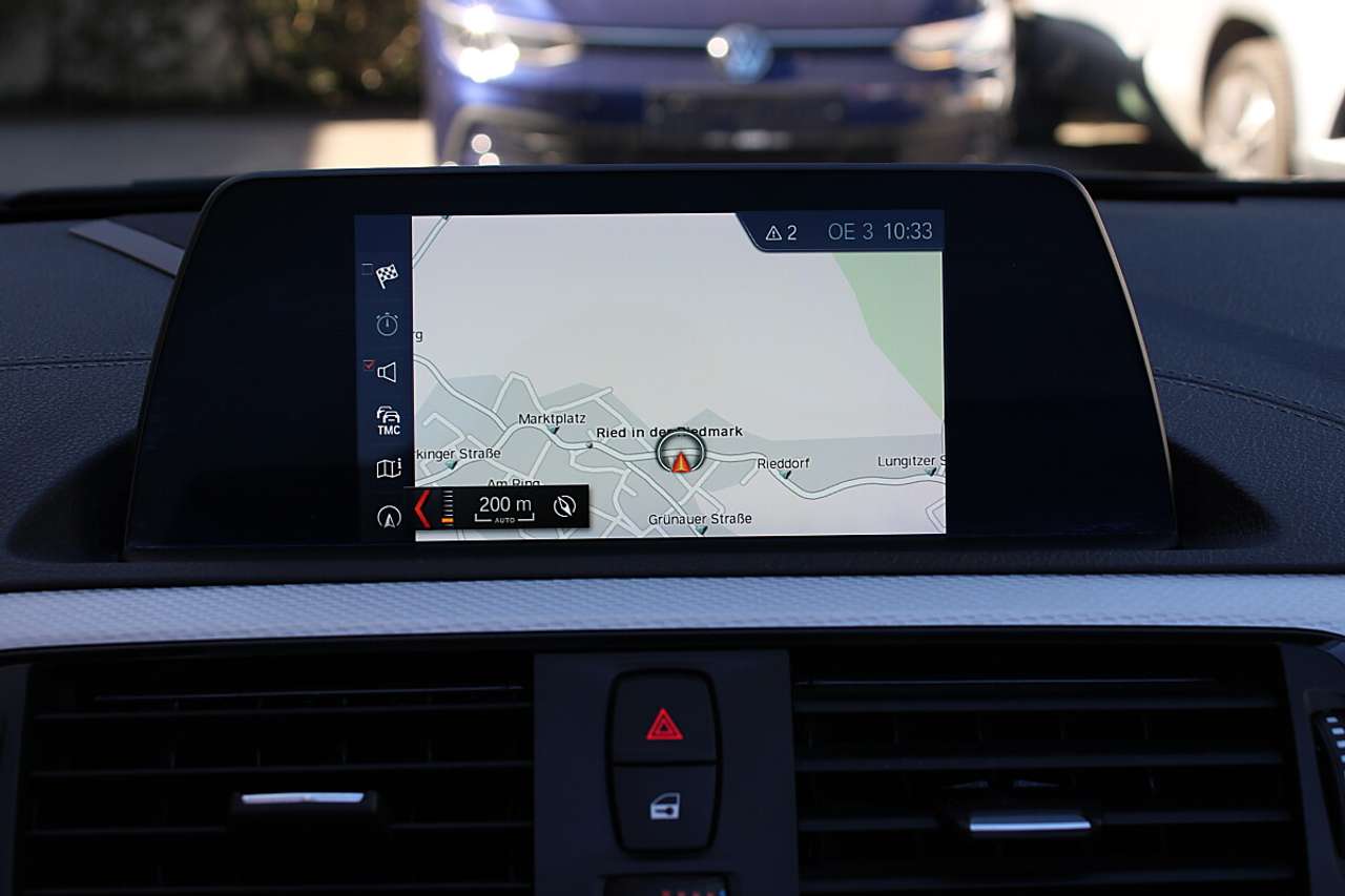 BMW 218  d Cabrio M Sport Aut. *Alcantara, Rückfahrkamer…