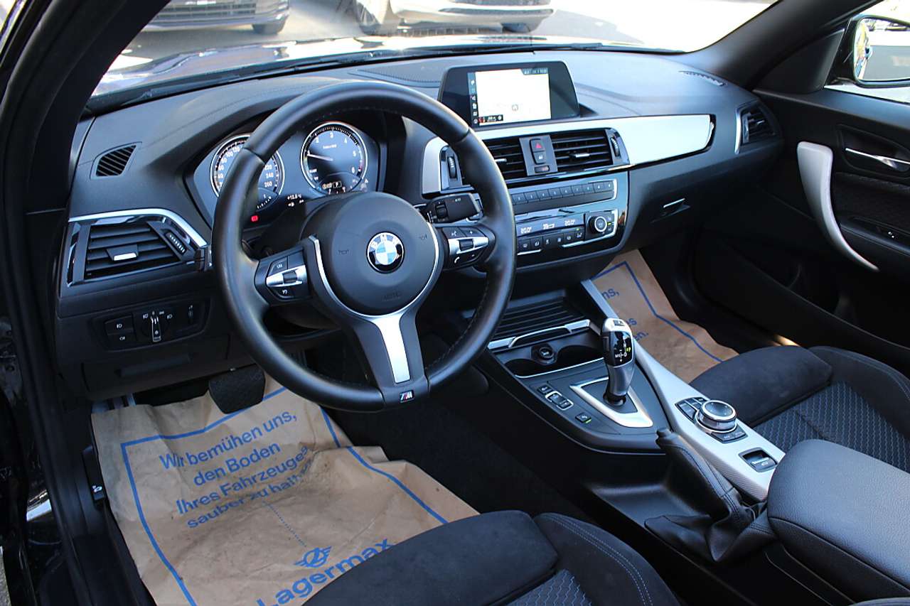 BMW 218  d Cabrio M Sport Aut. *Alcantara, Rückfahrkamer…