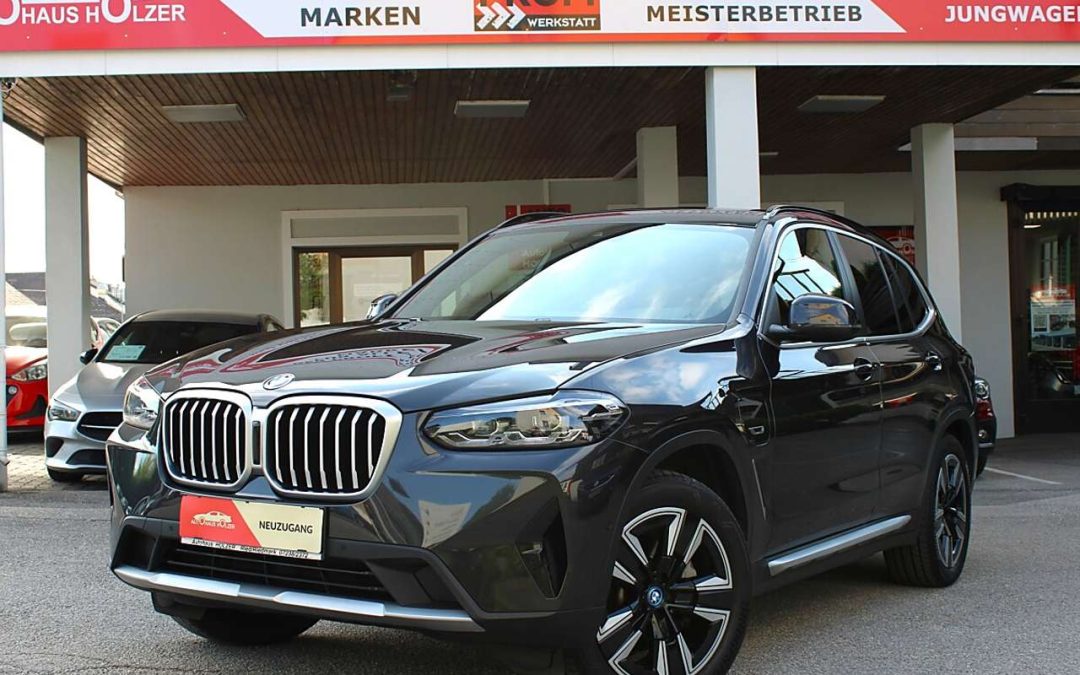BMW X3  xDrive30e PHEV Aut. *1.Besitz, AHK, Panorama, L…