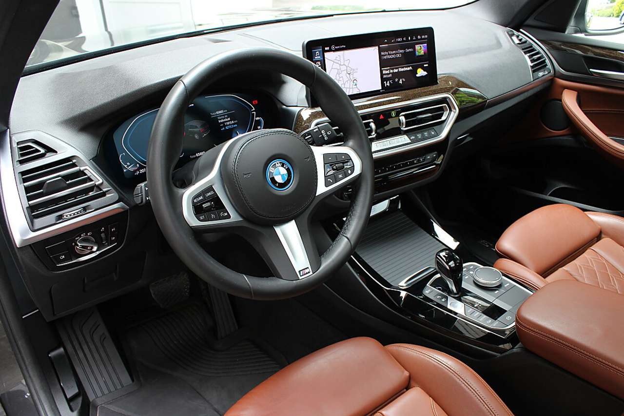 BMW X3  xDrive30e PHEV Aut. *1.Besitz, AHK, Panorama, L…
