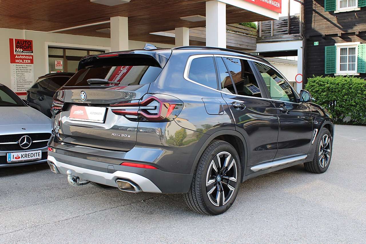 BMW X3  xDrive30e PHEV Aut. *1.Besitz, AHK, Panorama, L…