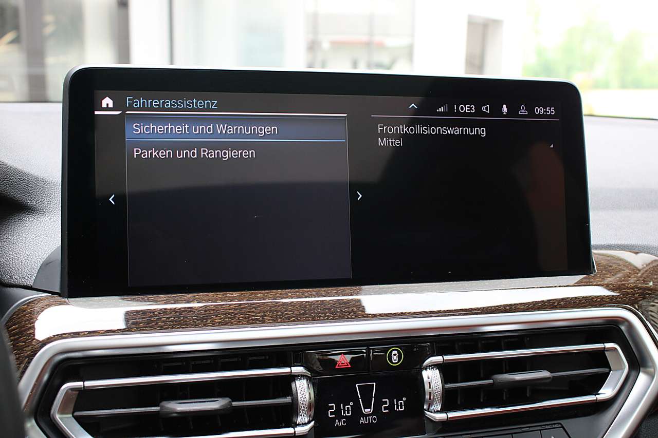 BMW X3  xDrive30e PHEV Aut. *1.Besitz, AHK, Panorama, L…