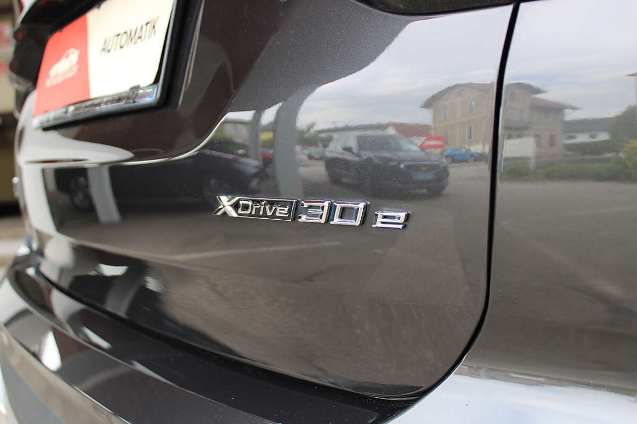 BMW X3  xDrive30e PHEV Aut. *1.Besitz, AHK, Panorama, L…