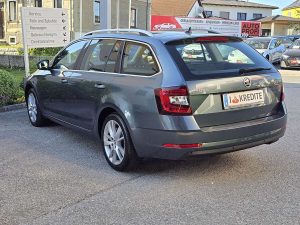 Skoda Octavia  Combi 2,0 TDI Limited DSG *ACC,Sitz-,Lenkradhei…