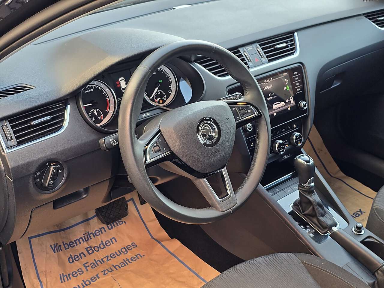 Skoda Octavia  Combi 2,0 TDI Limited DSG *ACC,Sitz-,Lenkradhei…
