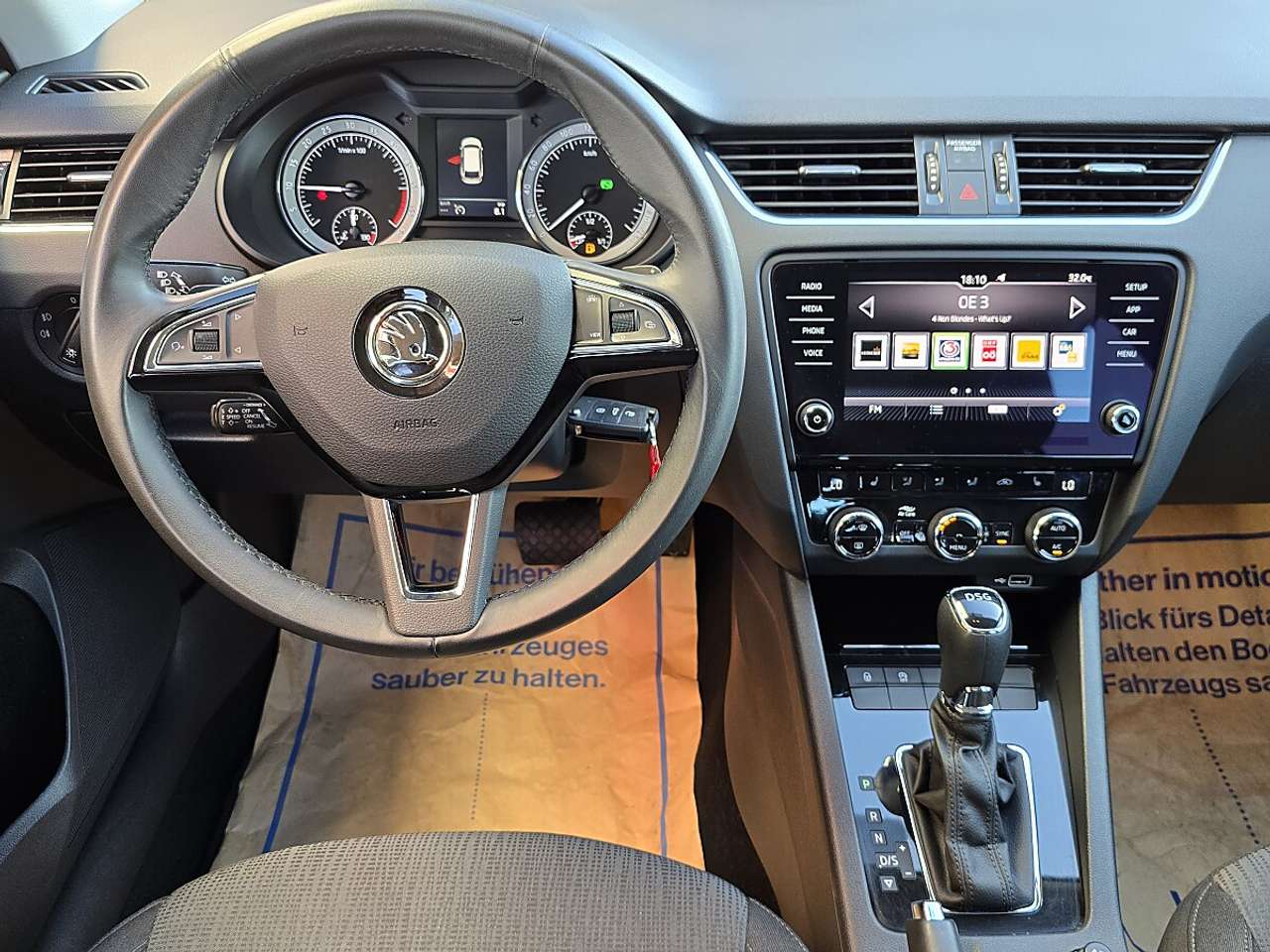 Skoda Octavia  Combi 2,0 TDI Limited DSG *ACC,Sitz-,Lenkradhei…