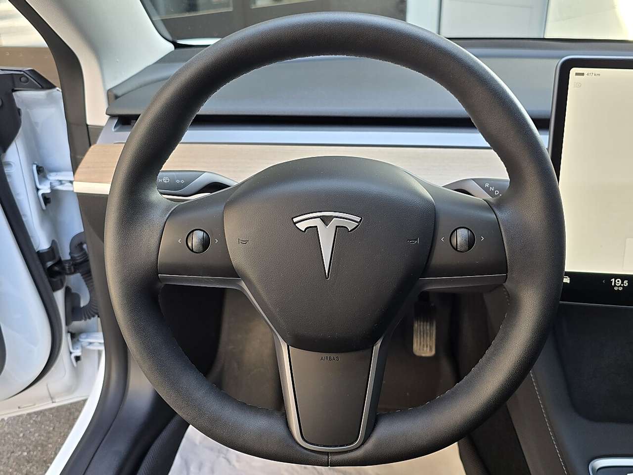 Tesla Model 3  Standard Range