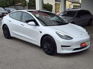 Tesla Model 3  Standard Range