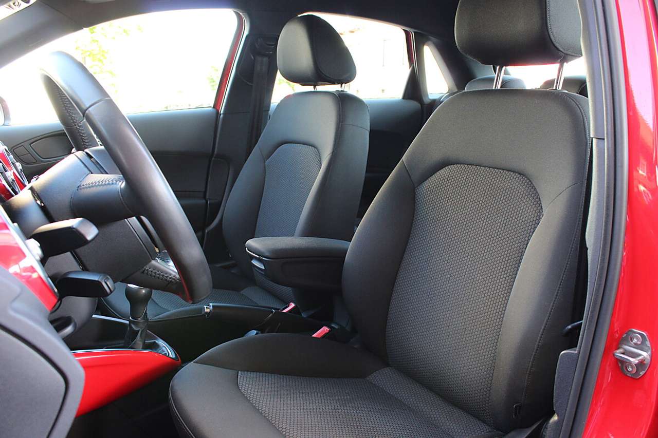 Audi A1  Sportback 1,2 TFSI S-Line *Tempomat, Freisprec…