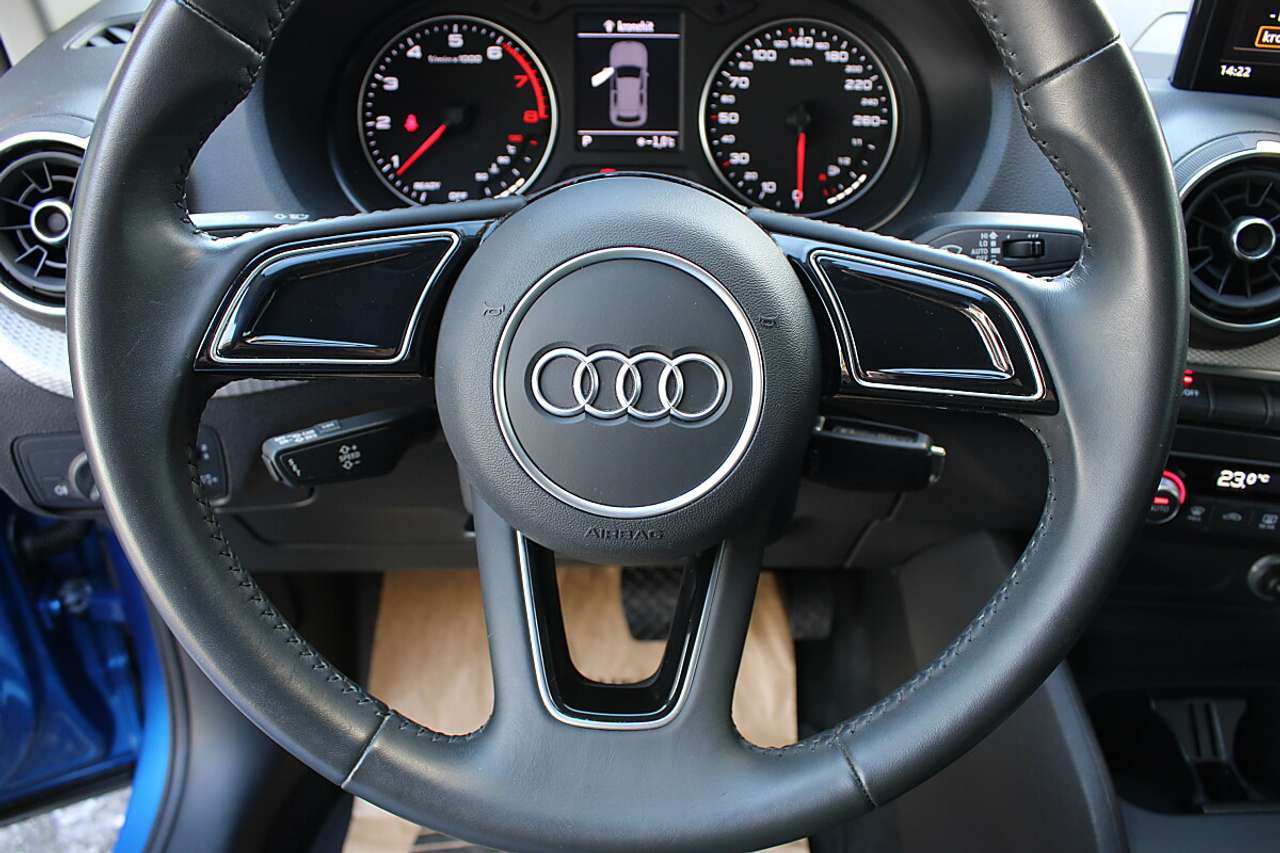 Audi Q2  35 TFSI S-tronic *Anhängerkupplung, PP, Tempomat*