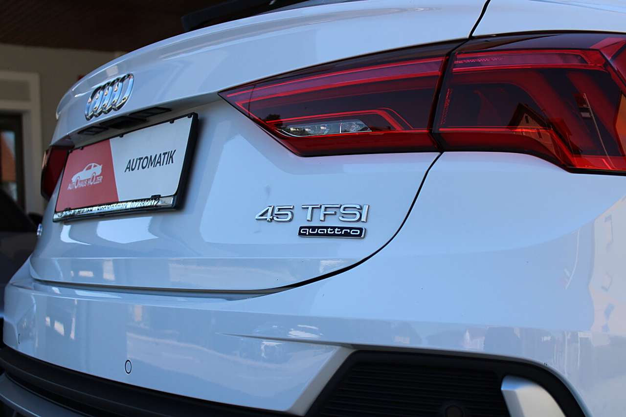Audi Q3  Sportback 45 2.0 TFSI quattro S line *ACC, NAVI…