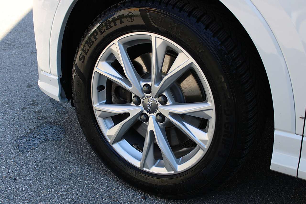 Audi Q3  Sportback 45 2.0 TFSI quattro S line *ACC, NAVI…