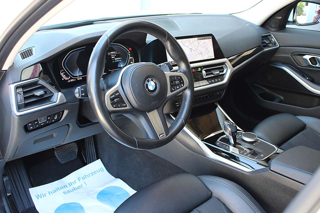 BMW 330  e PHEV Aut. Sport Line *LASER, Head-Up, M-Lenkrad*