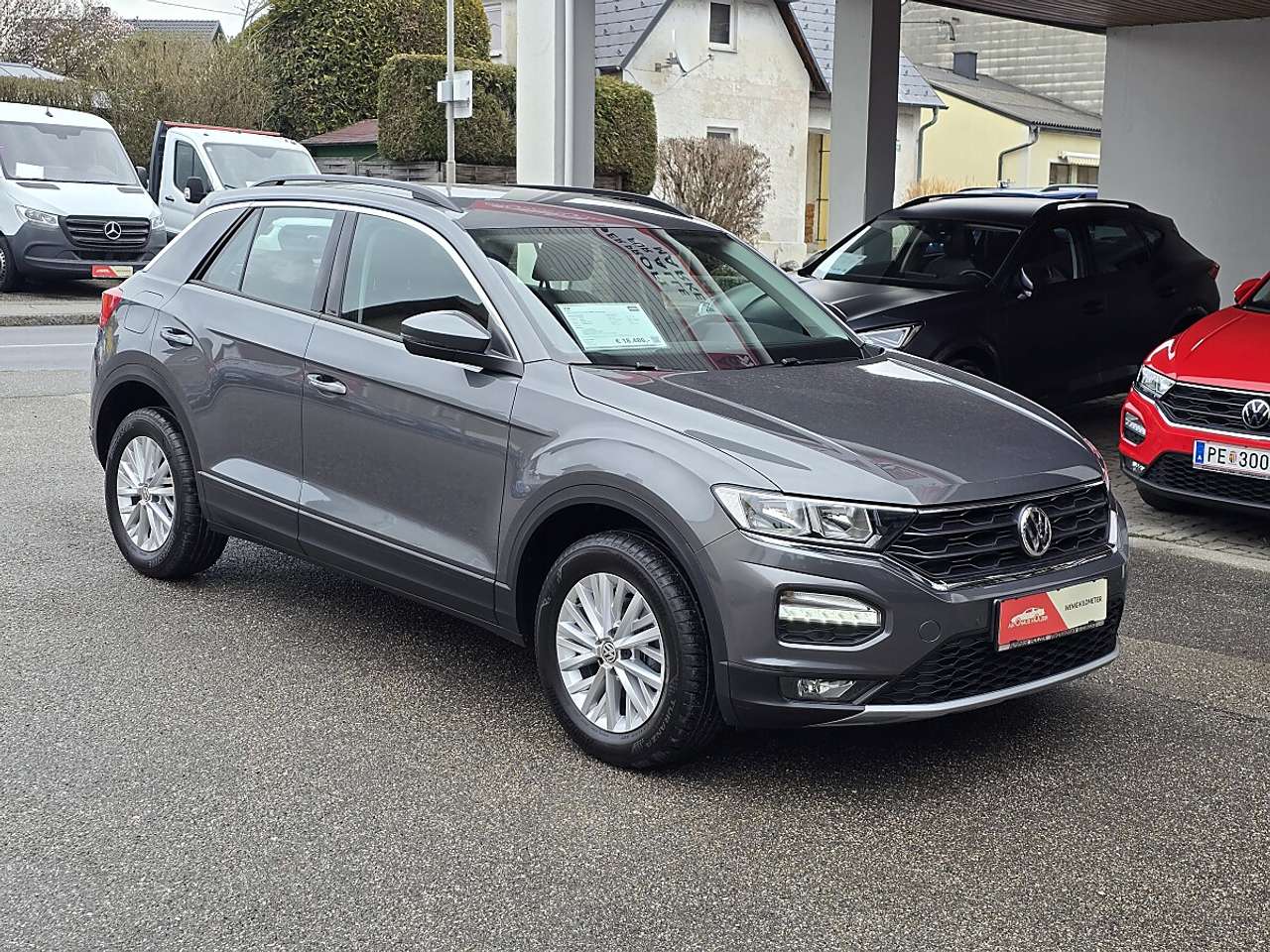 Volkswagen T-Roc  1,0 TSI Design *ACC, KESSY, Sitzheizung*