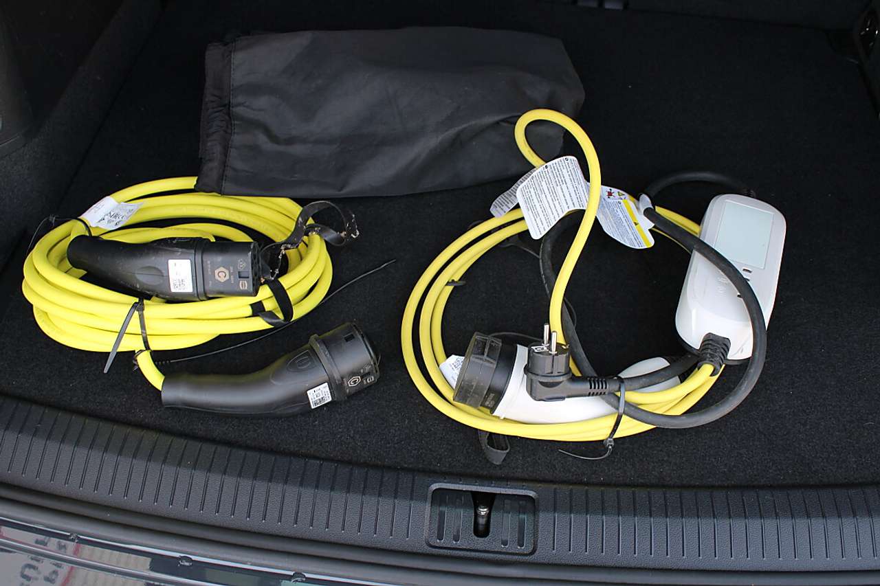 Volkswagen Tiguan  1,4 TSI eHybrid Life DSG *LED, NAVI, KESSY, Win…